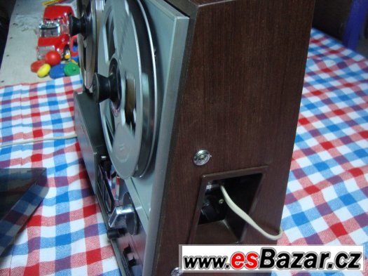kotoučový magnetofon Sony – fotografie 2