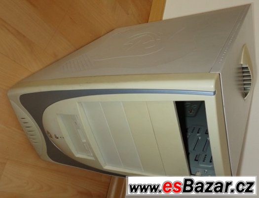 CASE  INTERNET EXPLORER – fotografie 1