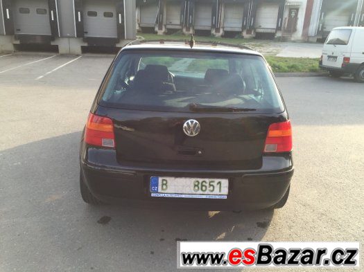 Volkswagen Golf 1.9TDI 2002 Highline Navi Tempomat TOP – fotografie 3