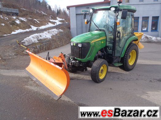 Prodám John Deere 3320 4x4 – fotografie 1