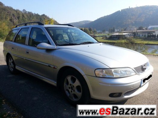 Opel Vectra Caravan 1.6 16v edice 100 pouze 109000km – fotografie 4