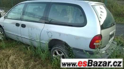 Chrysler Grand Voyager 2,5 TD - – fotografie 5