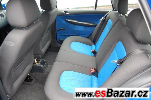 Škoda Fabia 1.4 16V ; Automat; – fotografie 4