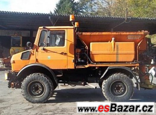 Unimog posypový vůz – fotografie 2