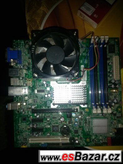 prodam desku z cpu intel core2 duo 2x2.66ghz soket 775 – fotografie 2