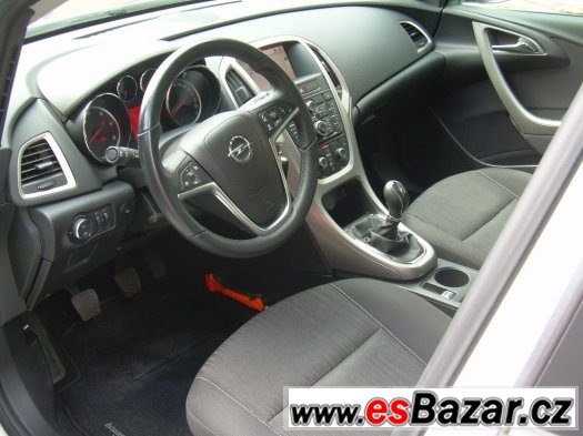 Opel Astra,1,7TDCi,92kW,luxusní stav i výbava – fotografie 5
