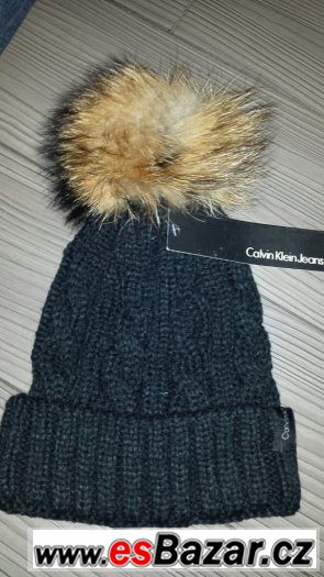 CK Calvin Klein nová čepice s bambulí – fotografie 1