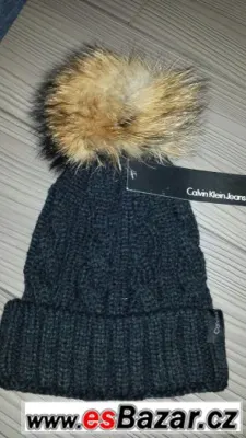 CK Calvin Klein nová čepice s bambulí
