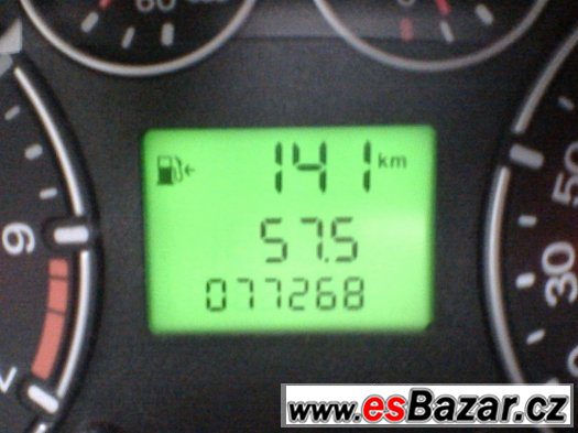 Ford Fiesta r. 2006 MÁLO JETÁ – fotografie 5