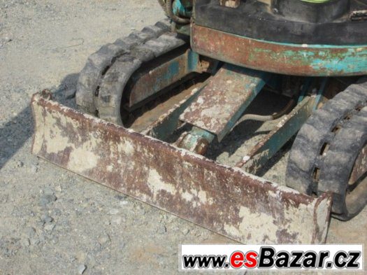 Pásový minibagr Yanmar B1U s hmotností 980 kg – fotografie 4