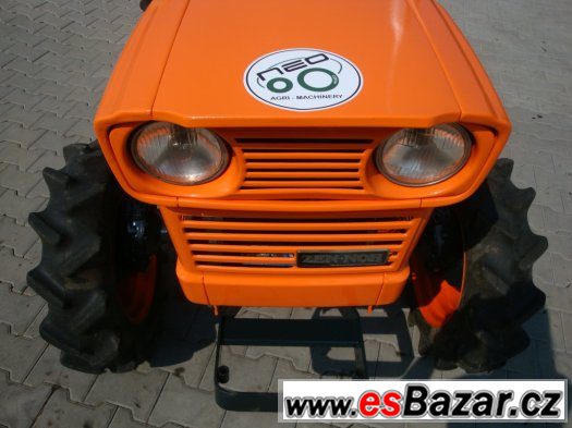 Japonský malotraktor Kubota L1500 DT, 4x4,  TOP STAV – fotografie 4