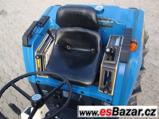 Malotraktor ISEKI TU 180F, výkon 18 Hp, 4x4, tříválec – fotografie 5