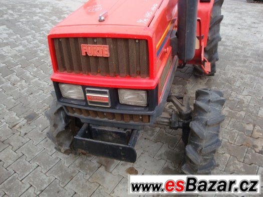 Traktor Yanmar F17D, 4x4, 17 Hp, tříválec – fotografie 2