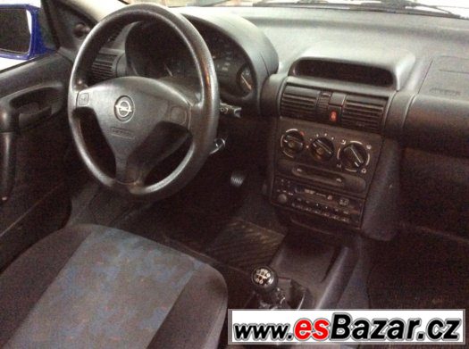Opel Corsa 1.0i  Edition 2000 – fotografie 4