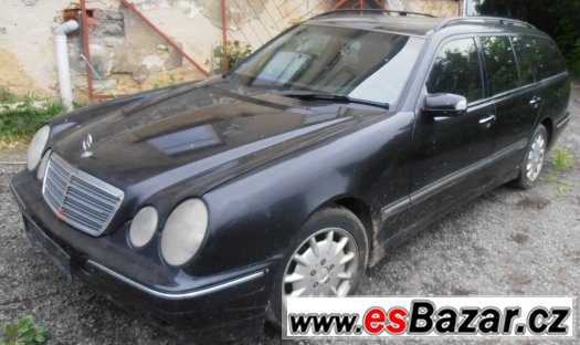 Mercedes-Benz 210 2,7 CDI – fotografie 3