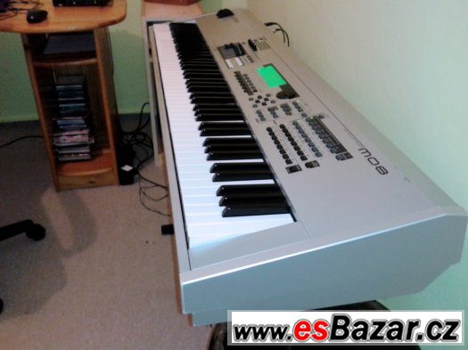 YAMAHA MO8 – fotografie 4