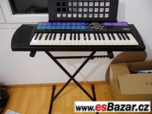 Klávesy Yamaha PSR 73 – fotografie 1