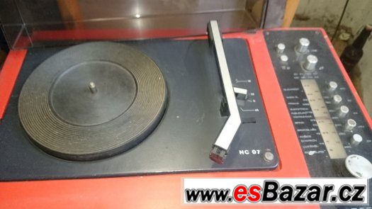 Prodám starý retro gramofon – fotografie 1