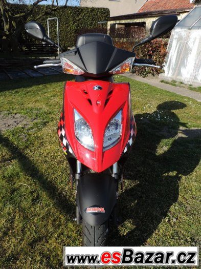 Skútr Kymco DJ 50 – fotografie 2