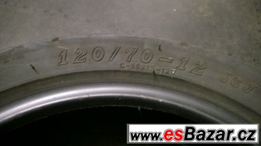 120 / 70 / 12 - scooter – fotografie 2