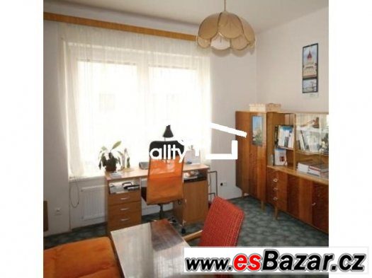 Pronájem 2+1, ul. Zeyerova v Hav. kolonii v Č. B. – fotografie 2