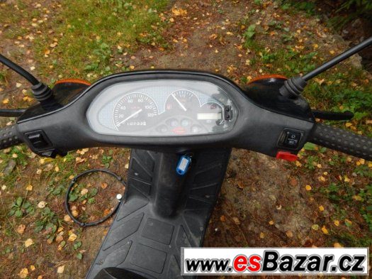 PUCH PIAGGIO TYPHOON – fotografie 3