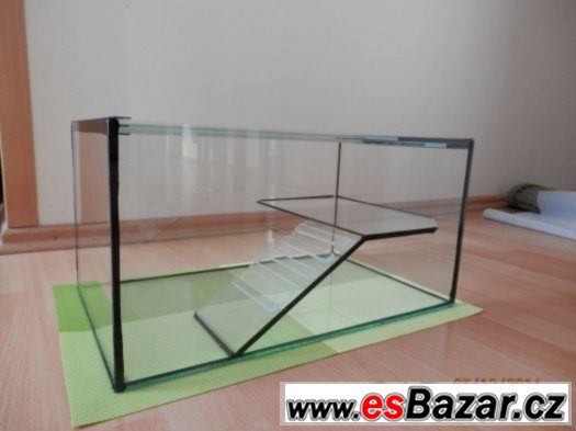 Prodám želvárium s ostrůvkem pro vodní želvičky 50 x 35 x 25 – fotografie 1