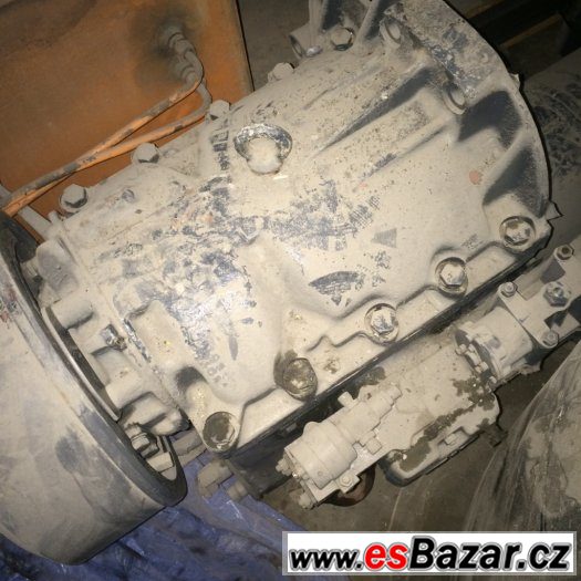 Tatra 813 rozvodovka – fotografie 2