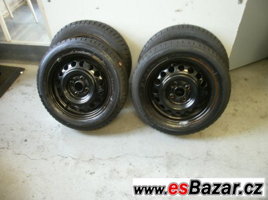 Zimní sada Opel,Suzuki s pneu 155/65-14 stav 80% – fotografie 1