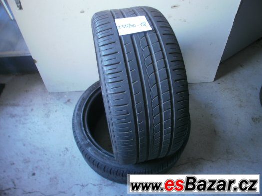 Prodám 2 x letní pneu Pirelli 235/40-18 – fotografie 1