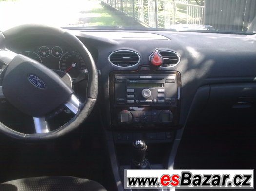 Prodám Ford Focus Combi 1.6TDci-hlučný motor – fotografie 5