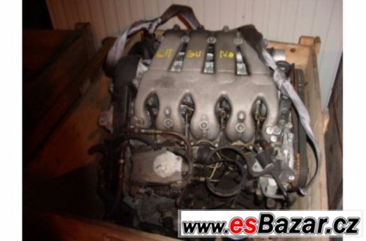 Motor Renault Laguna 2.2D – fotografie 1