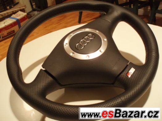 Audi Sline logo do volantu – fotografie 2