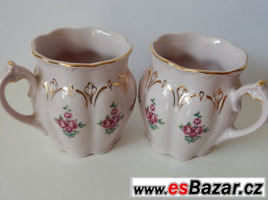 hrnečky z růžového porcelánu – fotografie 2