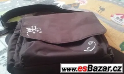 Přebalovací taška zn. Babylove v perfektním stavu