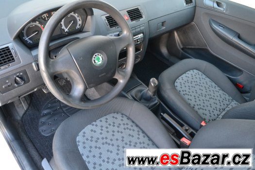 Prodám Škoda Fabia 1.4i centrál, serviska, POCTIVNÉ KM – fotografie 4