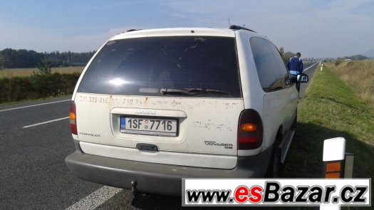 CHRYSLER GRAND VOYAGER 2.5 TD rv. 1999 – fotografie 3