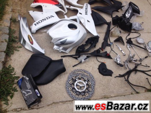 honda cbr 600 rr 2008 – fotografie 2