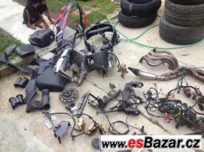 HONDA CBR 929 RR PRODÁM DILY VIZ FOTO
