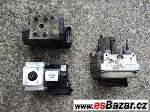 OPEL VECTRA B r.v. 95 - 02 - řídící jednotka ABS – fotografie 1