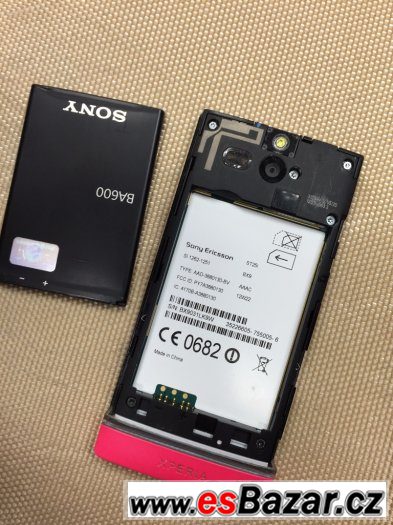 Sony Xperia U st25 hezký stav – fotografie 4