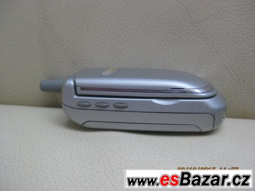 MOTOROLA V50 "RARITA" z r.2000, plně funkční s novou baterií – fotografie 5