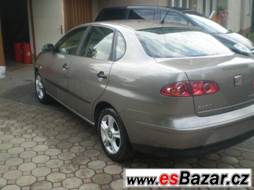 Seat Cordoba 1.9 SDi – fotografie 4