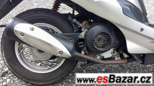Skůtr 50ccm – fotografie 3