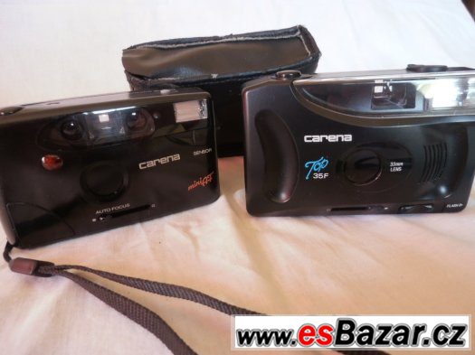 Dva staré fotoaparáty – fotografie 1