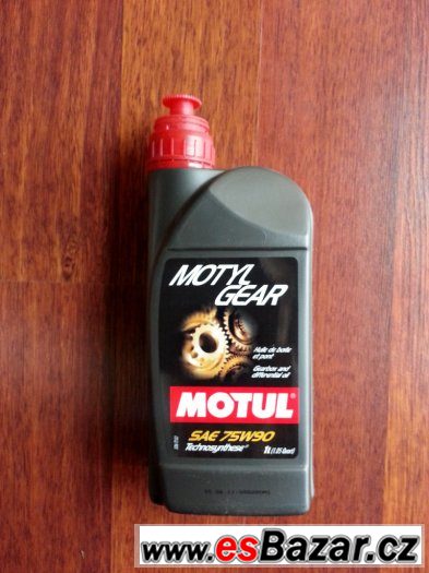 Motocyklové oleje Motul – fotografie 2