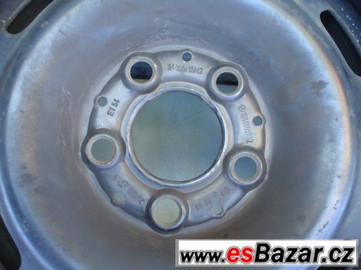 komplet zimní kola MB A 185/55/15 – fotografie 5