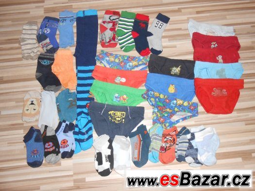 1punčochy+slipy a ponožky i teplejší 3-4roky – fotografie 1