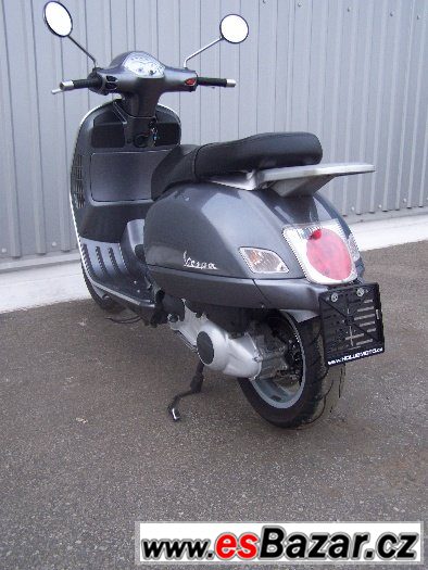 Vespa Granturismo 200L (2004) SLEVA DO KONCE ROKU – fotografie 4
