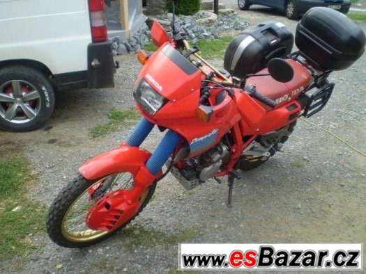 HONDA DOMINATOR NX 500 – fotografie 2